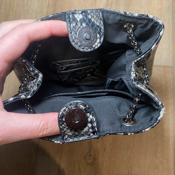 Mini Snakeskin Purse - Picture 5 of 6